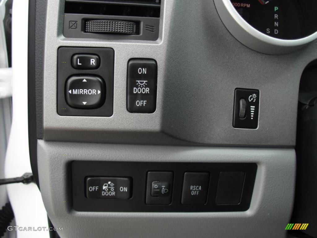 2010 Toyota Tundra CrewMax Controls Photo #48806563
