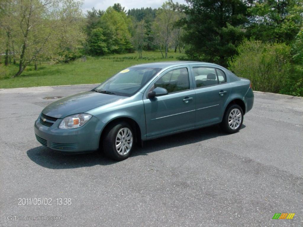 Silver Moss Metallic Chevrolet Cobalt