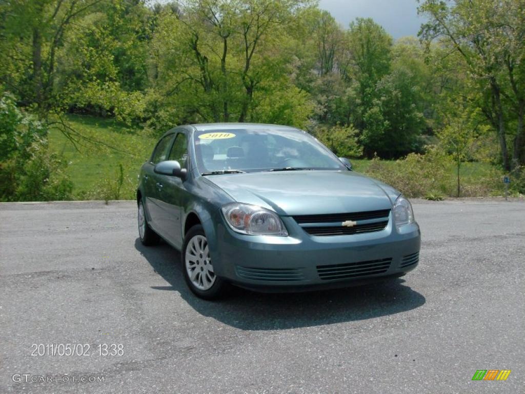2010 Cobalt LT Sedan - Silver Moss Metallic / Ebony photo #3