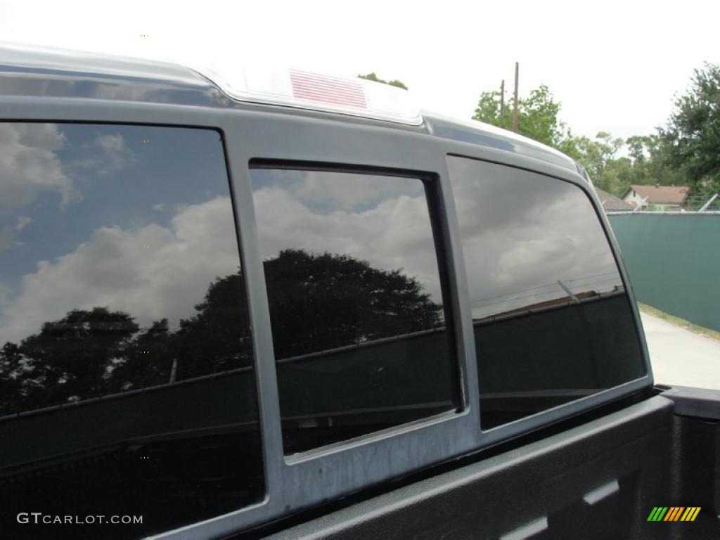 2005 F150 XL Regular Cab - Black / Medium Flint Grey photo #23