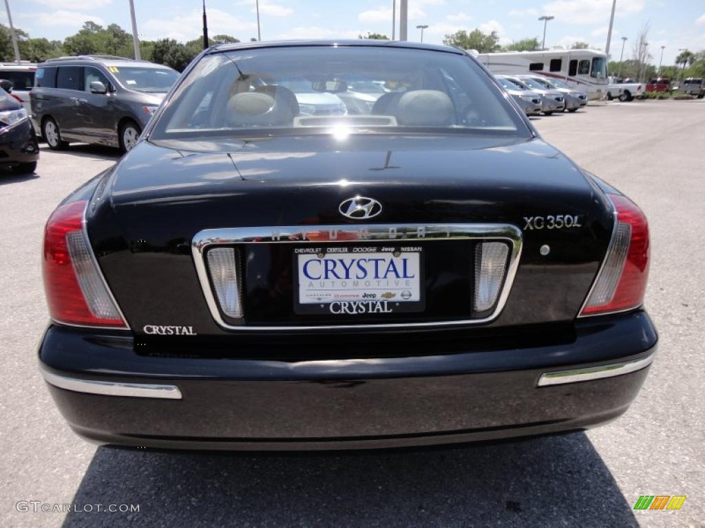 2004 XG350 L Sedan - Black Obsidian / Beige photo #11