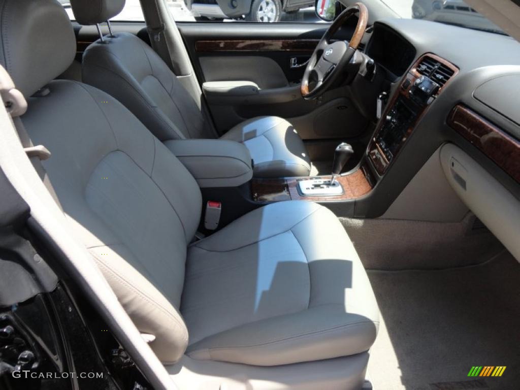 2004 XG350 L Sedan - Black Obsidian / Beige photo #19