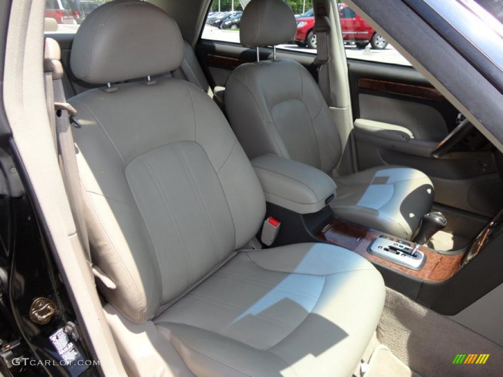 2004 XG350 L Sedan - Black Obsidian / Beige photo #20