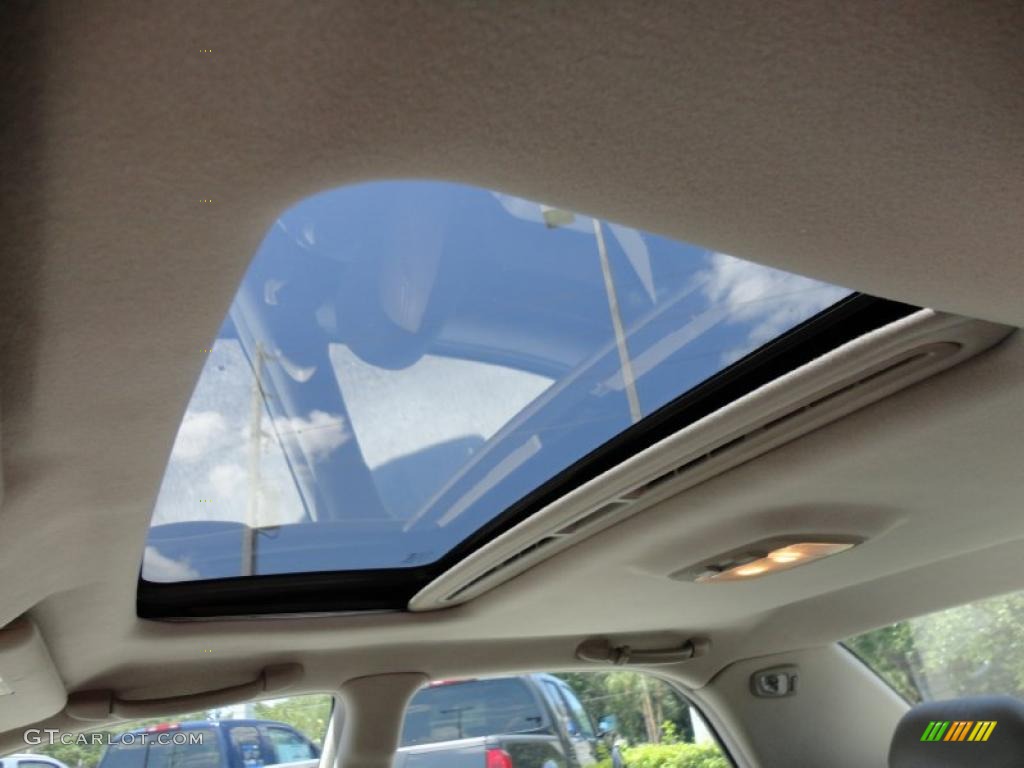 2004 XG350 L Sedan - Black Obsidian / Beige photo #32