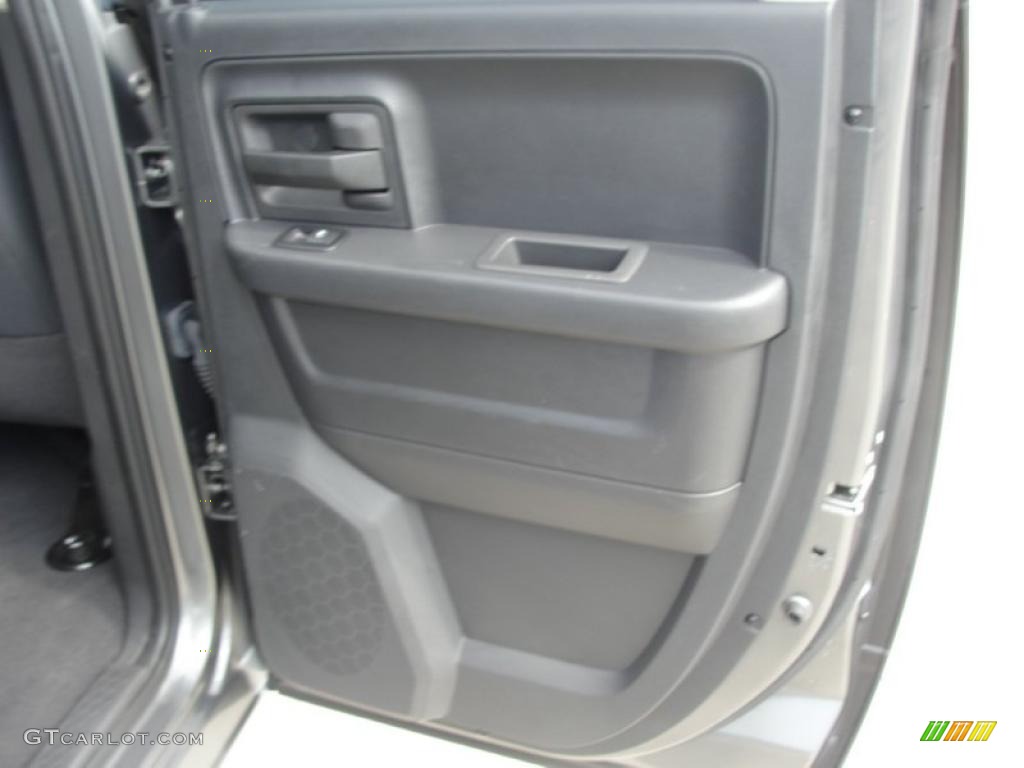 2009 Ram 1500 ST Quad Cab - Mineral Gray Metallic / Dark Slate/Medium Graystone photo #29