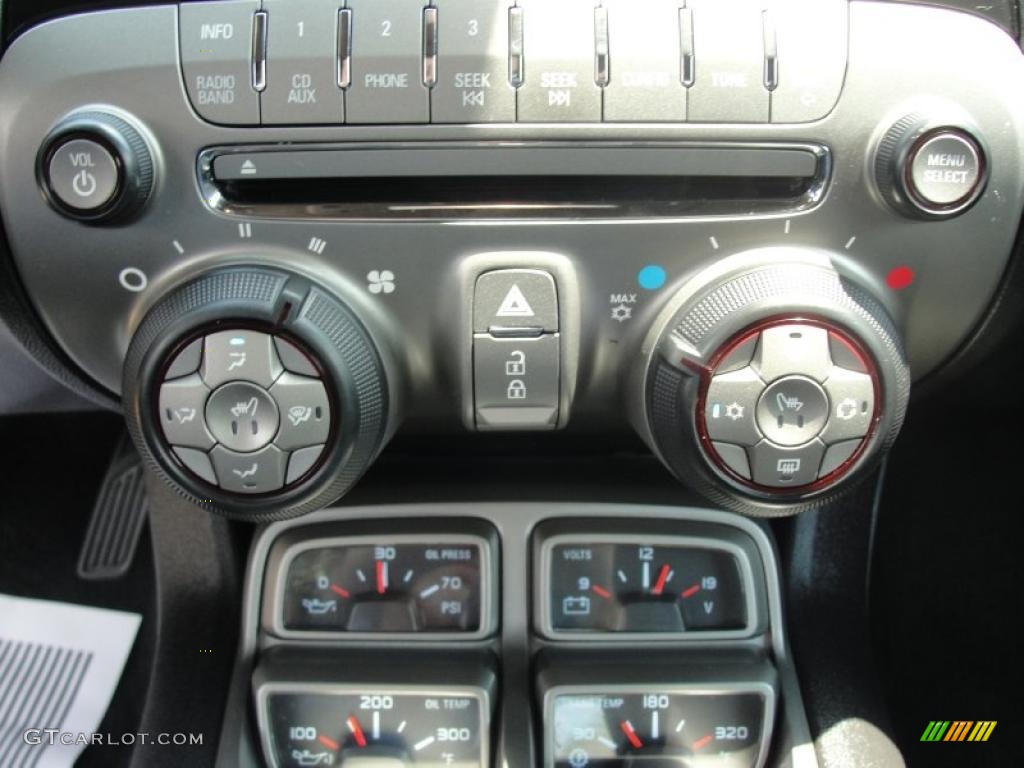2010 Chevrolet Camaro SS Coupe Transformers Special Edition Controls Photo #48813279