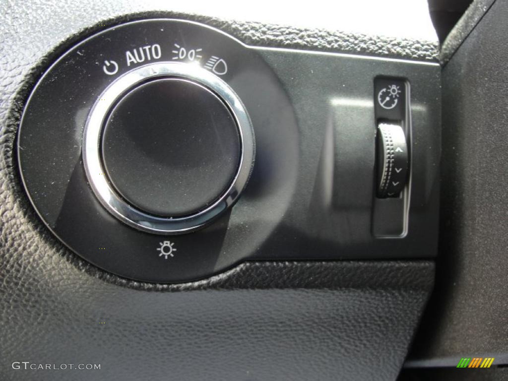 2010 Chevrolet Camaro SS Coupe Transformers Special Edition Controls Photo #48813297
