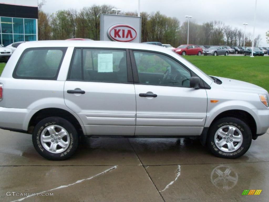 2007 Pilot LX 4WD - Billet Silver Metallic / Gray photo #2