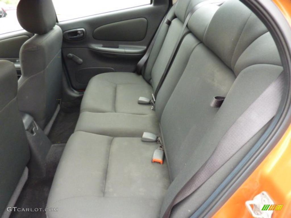 2005 Neon SXT - Orange Blast Pearlcoat / Dark Slate Gray photo #19