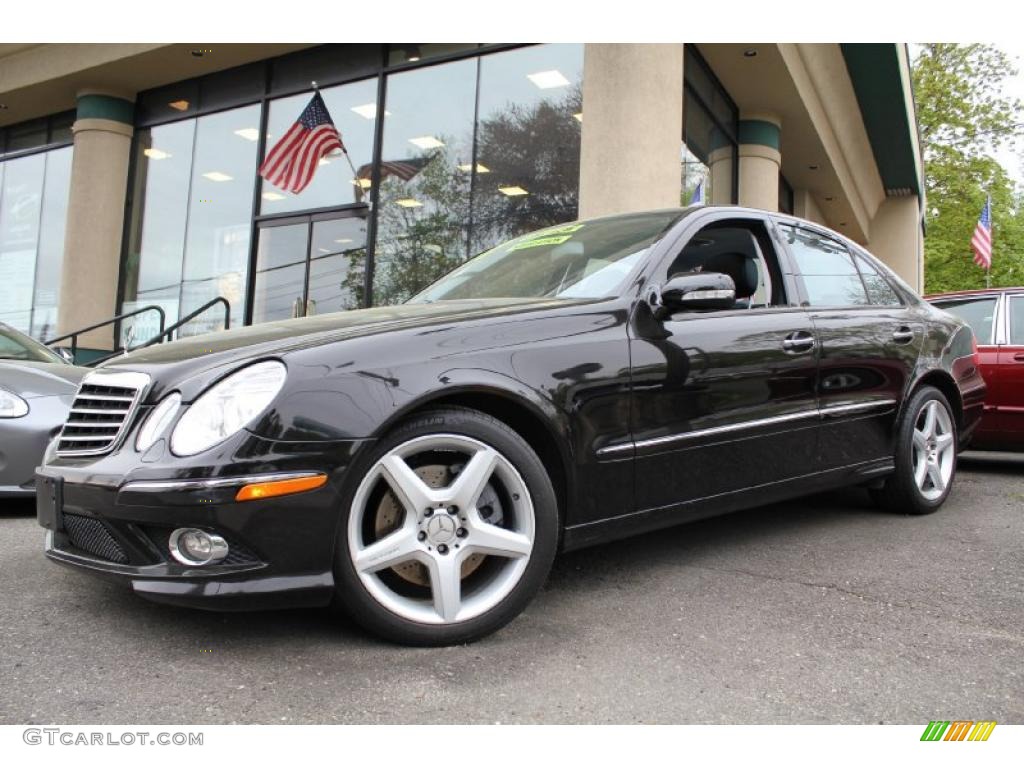 2007 E 350 4Matic Sedan - Sienna Black Metallic / Black photo #1