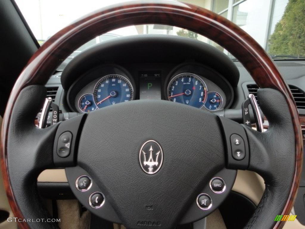 2011 Maserati GranTurismo Convertible GranCabrio Sabbia Steering Wheel Photo #48816654