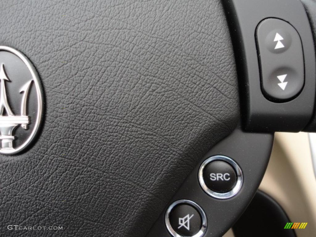 2011 Maserati GranTurismo Convertible GranCabrio Controls Photo #48816792