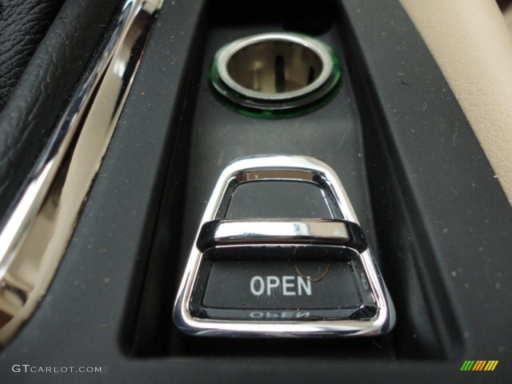 2011 Maserati GranTurismo Convertible GranCabrio Controls Photo #48817017