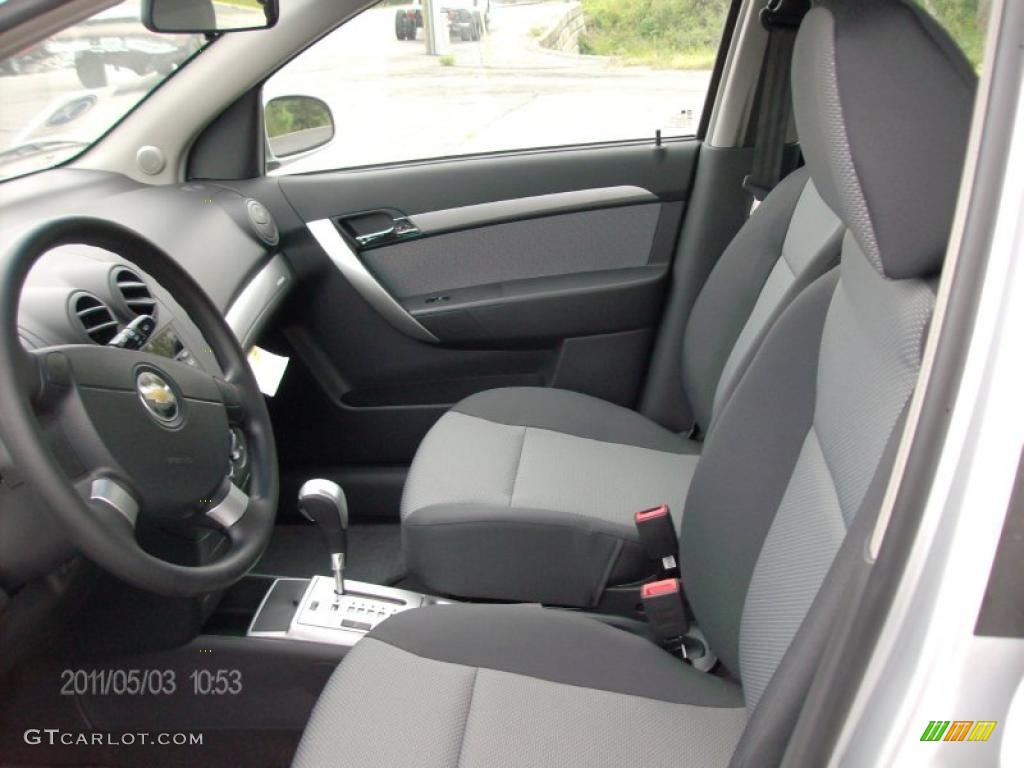 Charcoal Interior 2011 Chevrolet Aveo Aveo5 LT Photo #48819624