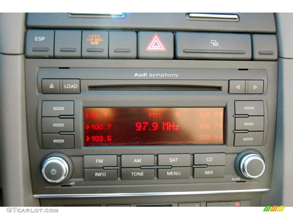 2008 Audi A4 2.0T quattro Cabriolet Controls Photo #48820668
