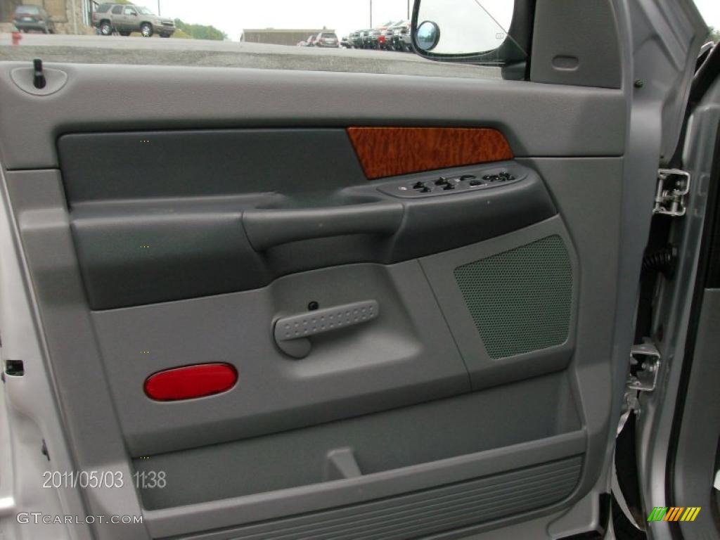 2006 Ram 2500 Laramie Quad Cab 4x4 - Bright Silver Metallic / Medium Slate Gray photo #21