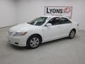 Super White - Camry LE Photo No. 24