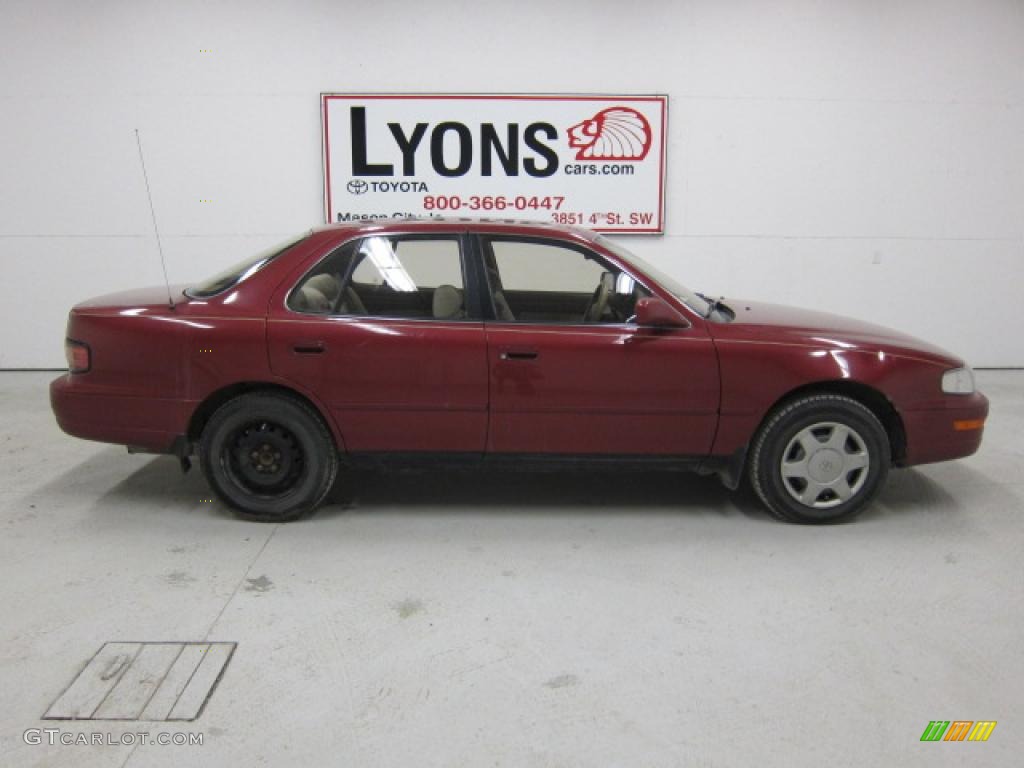 1994 Camry LE V6 Sedan - Sunfire Red Metallic / Gray photo #6