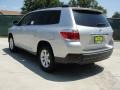 2011 Classic Silver Metallic Toyota Highlander SE  photo #5