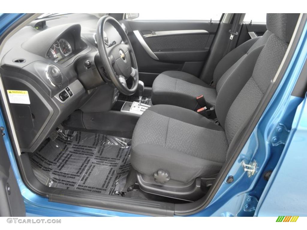 Charcoal Interior 2009 Chevrolet Aveo LT Sedan Photo #48822909