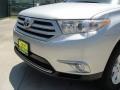 2011 Classic Silver Metallic Toyota Highlander SE  photo #10