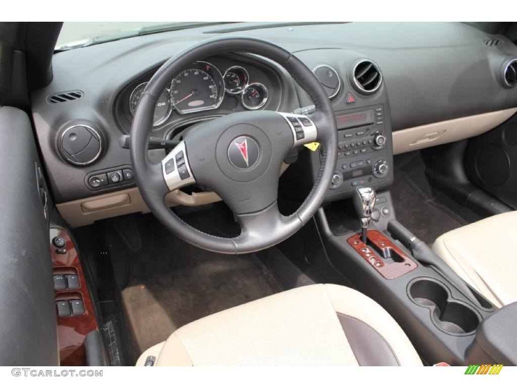 2008 Pontiac G6 GT Convertible Light Taupe Dashboard Photo #48823155