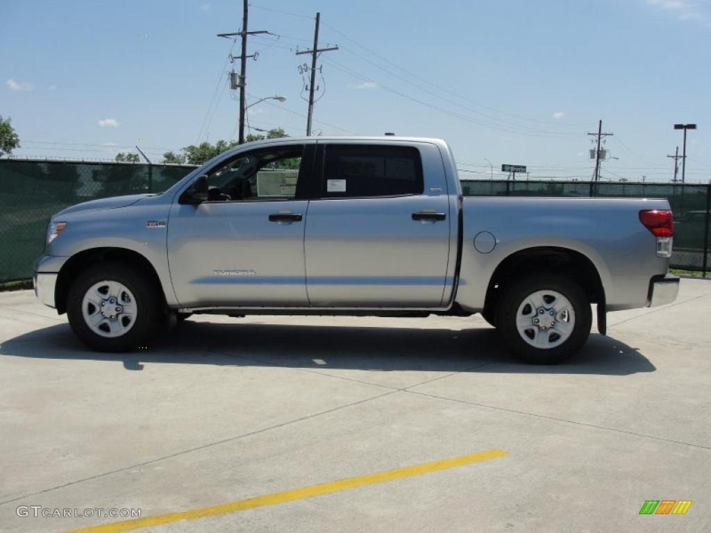 2011 Tundra SR5 CrewMax - Silver Sky Metallic / Graphite Gray photo #6