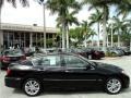 Black Obsidian - M 35 Sedan Photo No. 5