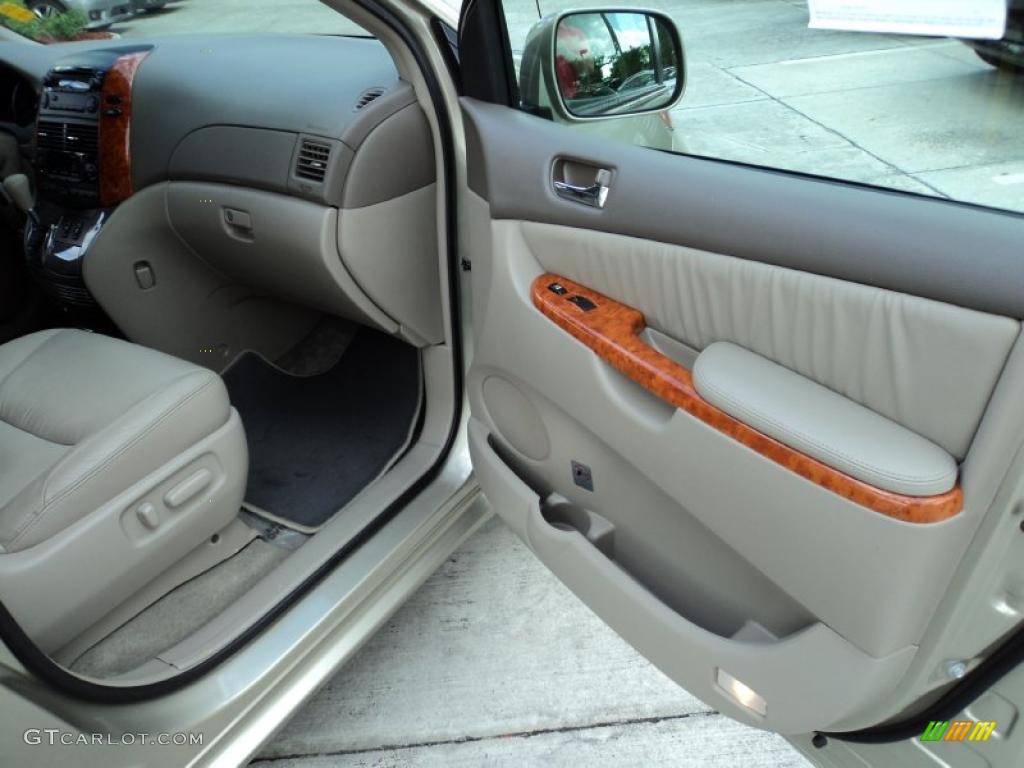 2009 Toyota Sienna XLE Taupe Door Panel Photo #48826302