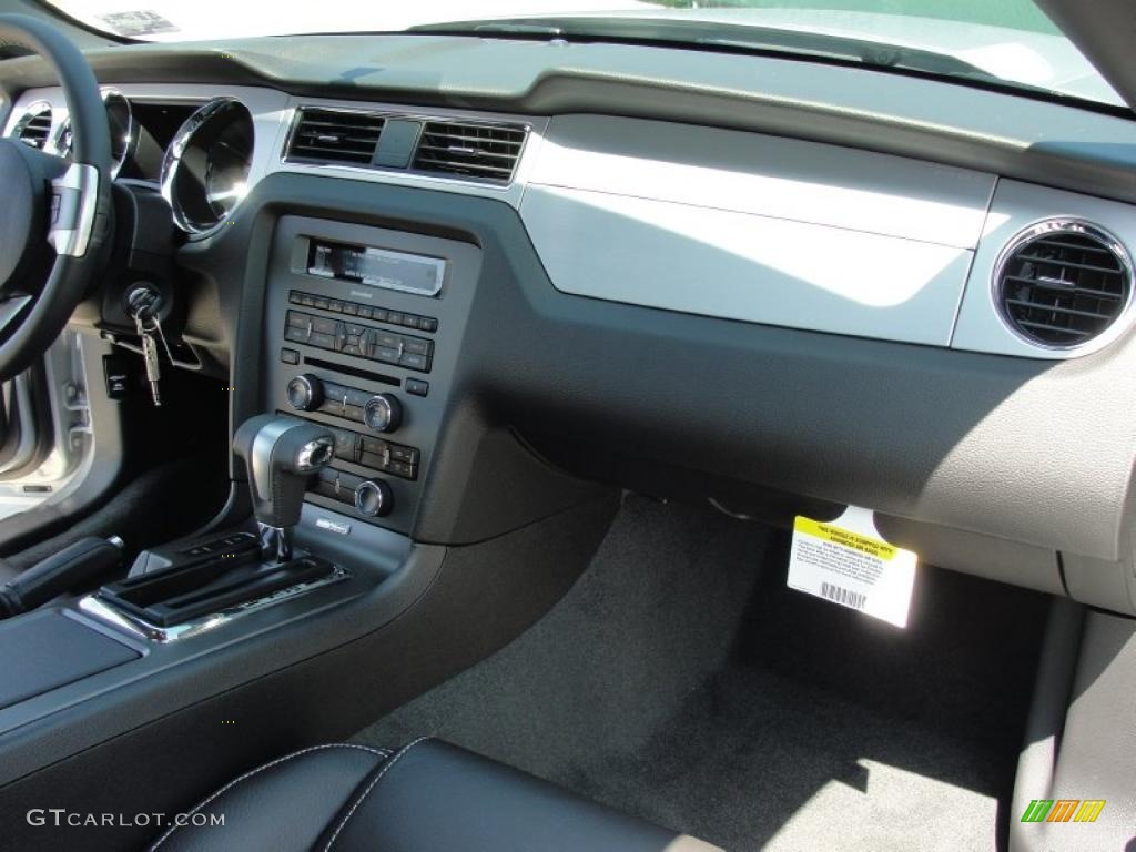 2012 Ford Mustang V6 Mustang Club of America Edition Coupe Charcoal Black Dashboard Photo #48827208