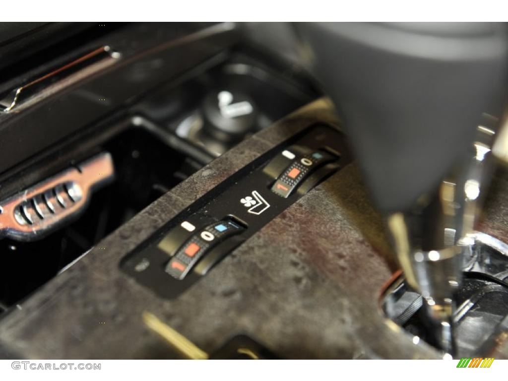 2010 Lexus IS 250C Convertible Controls Photo #48832608