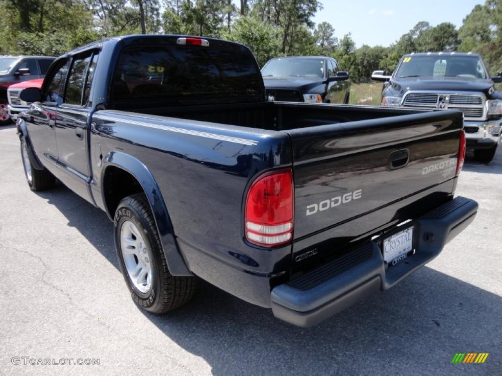 2003 Dakota SXT Quad Cab - Patriot Blue Pearl / Dark Slate Gray photo #3