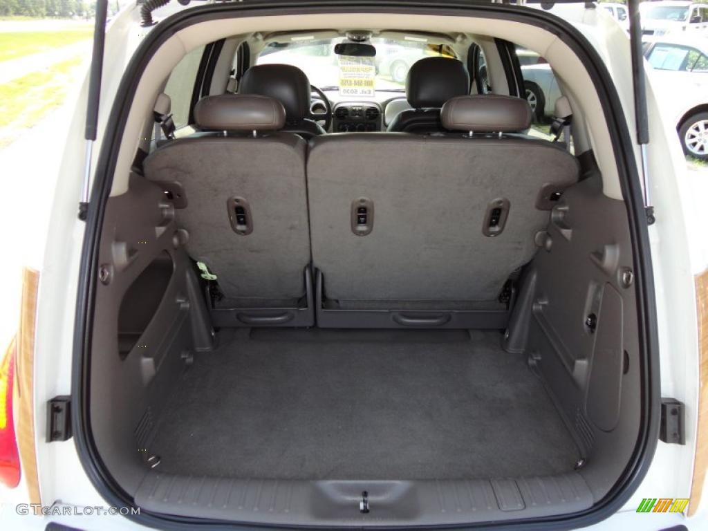 2003 Chrysler PT Cruiser Limited Trunk Photo #48833568