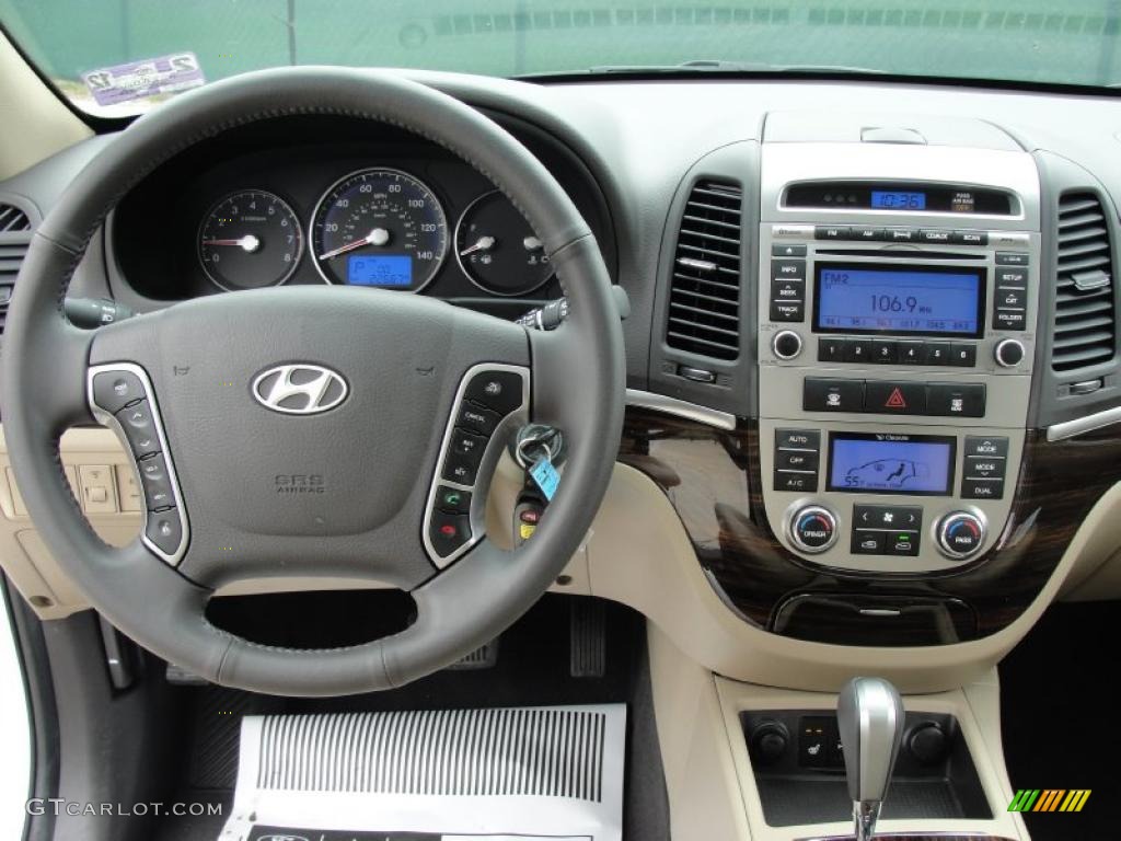 2010 Hyundai Santa Fe Limited Controls Photo #48833760