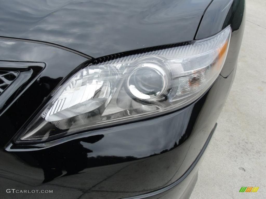 Black 2011 Toyota Camry SE Exterior Photo #48834081