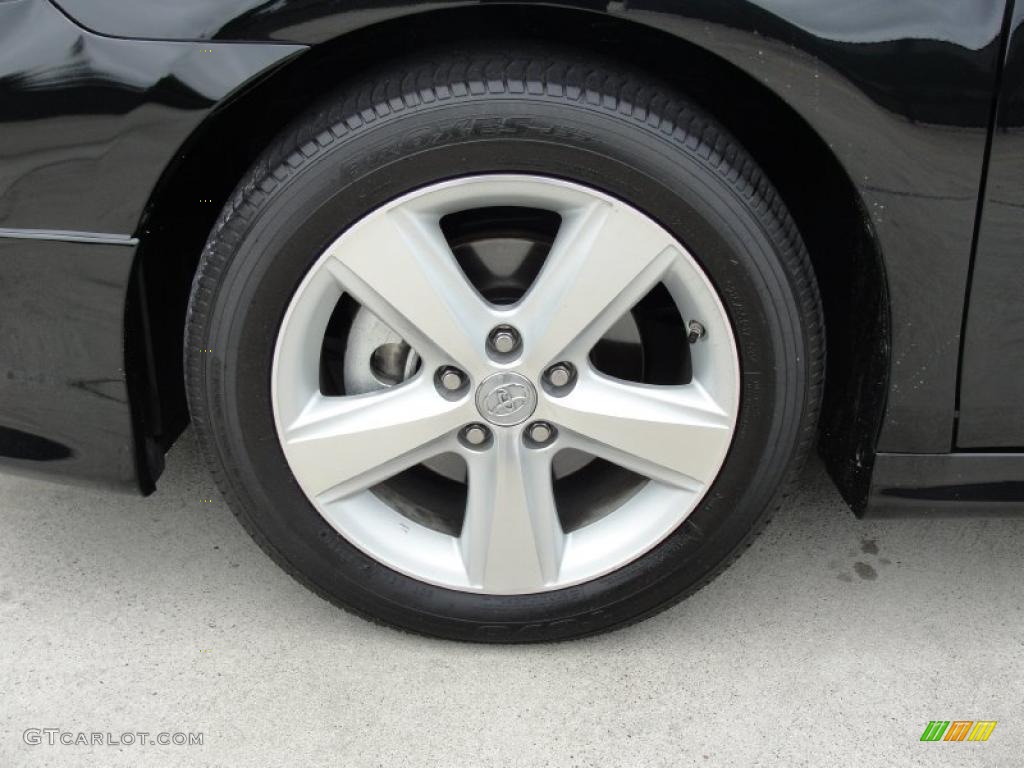 2011 Toyota Camry SE Wheel Photo #48834126