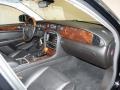Ebony Black - XJ XJ8 Photo No. 26