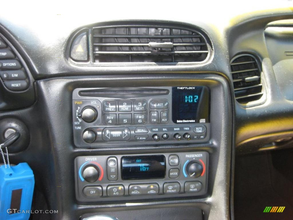 1998 Chevrolet Corvette Indianapolis 500 Pace Car Convertible Controls Photos
