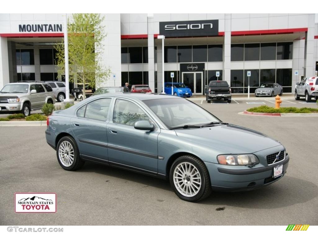 2001 S60 2.4T - Platinum Green Metallic / Taupe photo #1