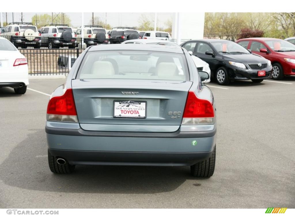 2001 S60 2.4T - Platinum Green Metallic / Taupe photo #3