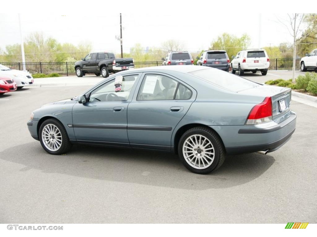 2001 S60 2.4T - Platinum Green Metallic / Taupe photo #4