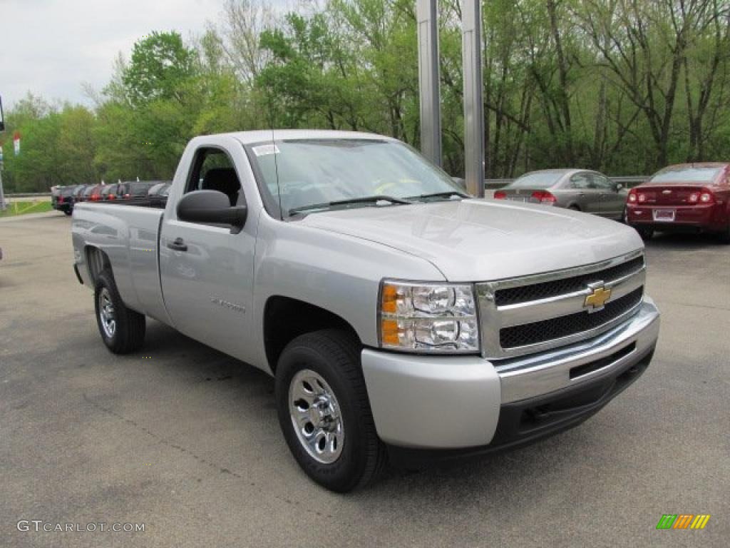 2011 Silverado 1500 LS Regular Cab 4x4 - Sheer Silver Metallic / Dark Titanium photo #6
