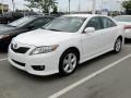 Super White - Camry SE Photo No. 1