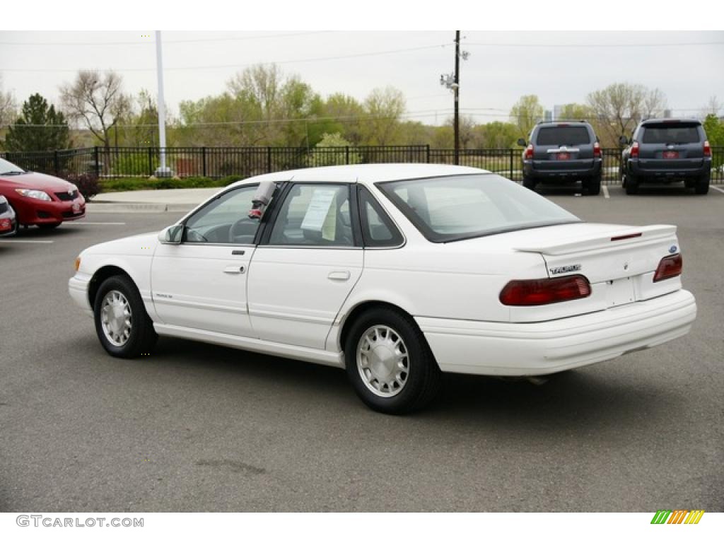 1995 Taurus GL Sedan - Performance White / Grey photo #4