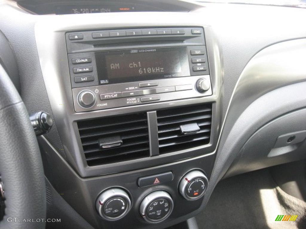 2008 Subaru Impreza WRX Wagon Controls Photo #48837372