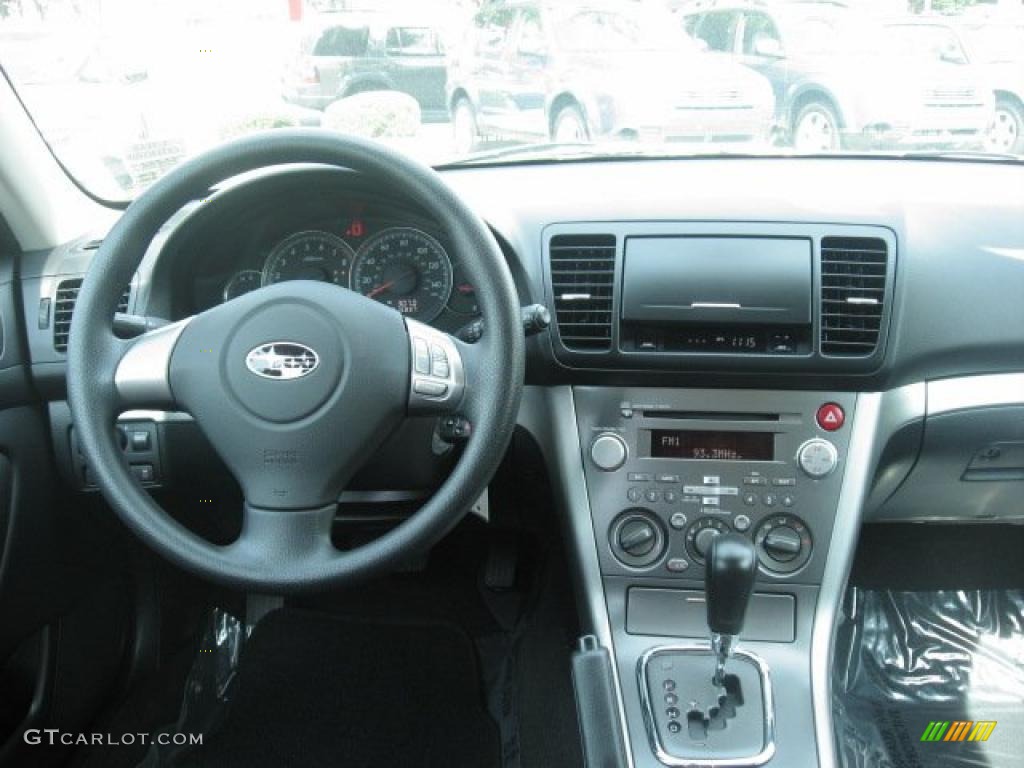 2009 Outback 2.5i Wagon - Quartz Silver Metallic / Off Black photo #12
