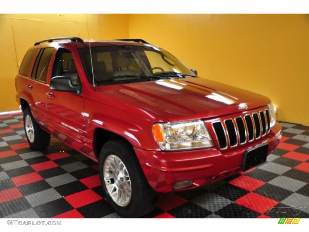 2002 Grand Cherokee Limited 4x4 - Inferno Red Tinted Pearlcoat / Taupe photo #1