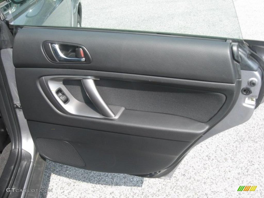2009 Outback 2.5i Wagon - Quartz Silver Metallic / Off Black photo #21