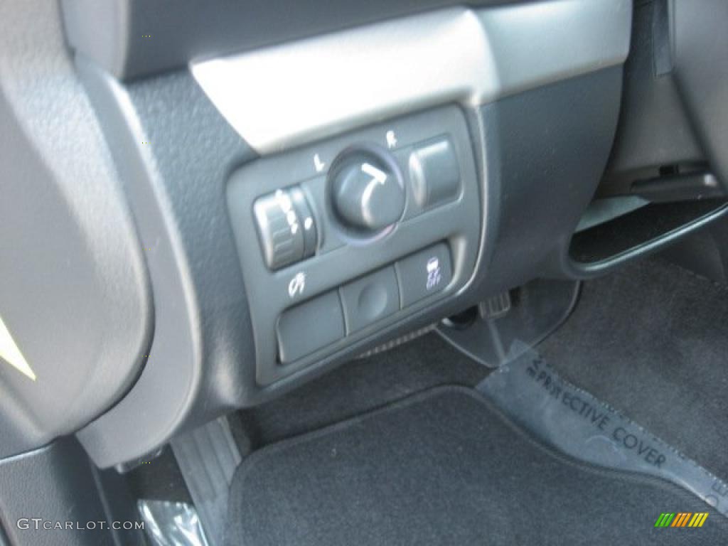 2009 Outback 2.5i Wagon - Quartz Silver Metallic / Off Black photo #25