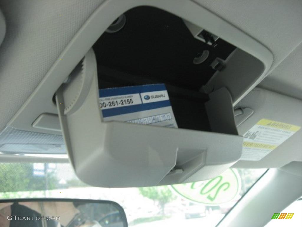 2009 Outback 2.5i Wagon - Quartz Silver Metallic / Off Black photo #36